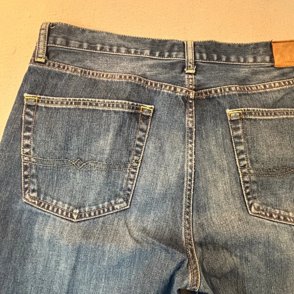 Lucky Brand Vintage Straight Mens Blue Denim Jeans 36x32 Medium Wash
